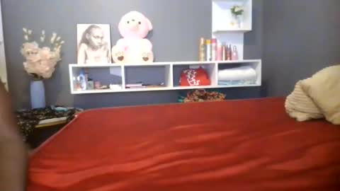 Snapshot of beautie699392 chatting on May 31, 2026, 6:09 pm Lil stunner online show from May 31, 2026, 6:09 pm