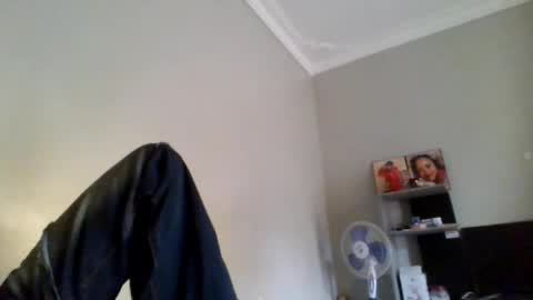 Snapshot of beautie699392 chatting on June 24, 2026, 3:11 pm Lil stunner online show from June 24, 2026, 3:11 pm