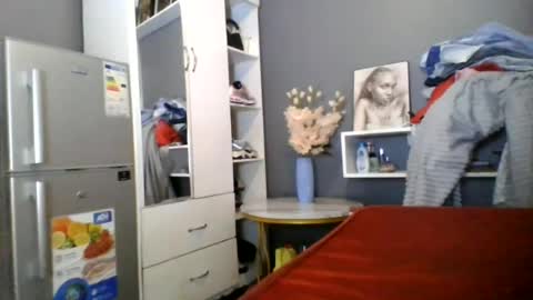 Snapshot of beautie699392 chatting on June 28, 2026, 8:26 pm Lil stunner online show from June 28, 2026, 8:26 pm