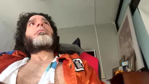 beautifukk online show from January 15, 2026, 8:01 pm