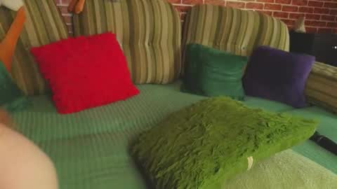 Snapshot of beautifulgina chatting on December 17, 2025, 8:42 am Gina online show from December 17, 2025, 8:42 am