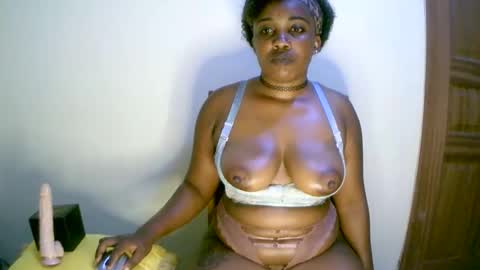 beautifulpeach2 online show from January 21, 2025, 7:06 pm