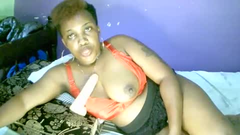 beautifulpeach2 online show from March 7, 2025, 1:07 pm