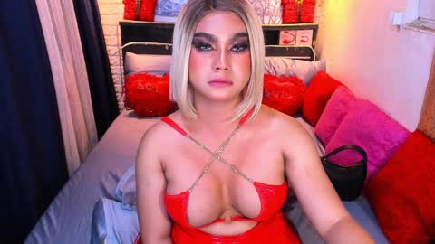 Queen Alexa online show from December 11, 2024, 3:37 pm