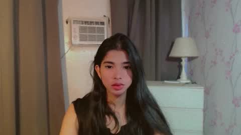 TRIXIE online show from March 23, 2026, 4:38 am