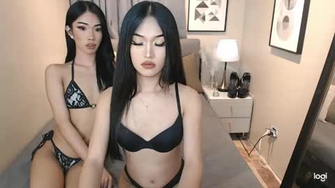 Snapshot of beauty__pearl chatting on May 28, 2026, 8:11 am PEARL X NIKKI online show from May 28, 2026, 8:11 am