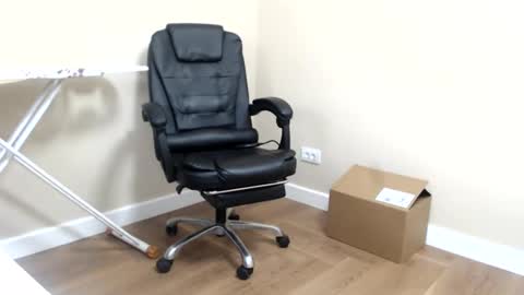 Snapshot of beauty_annyta chatting on April 16, 2026, 7:09 am beauty_annyta online show from April 16, 2026, 7:09 am