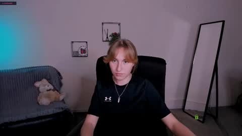 beauty_ginger online show from September 11, 2025, 12:27 pm