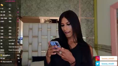 beauty_nina online show from July 28, 2026, 4:39 pm