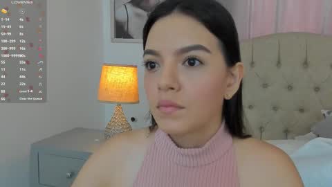 Ariana Reyes online show from November 29, 2025, 12:19 pm