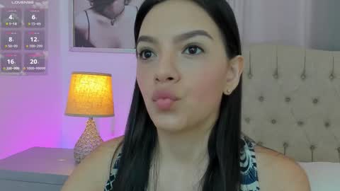 Ariana Reyes online show from March 17, 2026, 12:30 pm