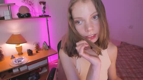 Eliise online show from December 30, 2024, 9:37 am