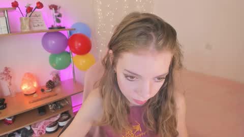 Eliise online show from September 9, 2025, 8:58 am