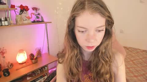 Snapshot of beautyeliise chatting on June 9, 2026, 8:04 am Eliise online show from June 9, 2026, 8:04 am