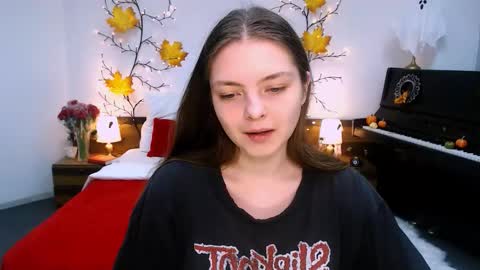 Gloria online show from November 3, 2025, 1:12 pm