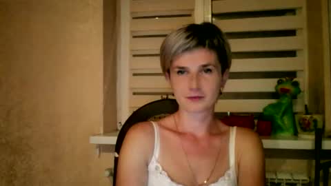 Snapshot of beautyksenia chatting on September 16, 2025, 6:20 pm BeautyKsenia online show from September 16, 2025, 6:20 pm