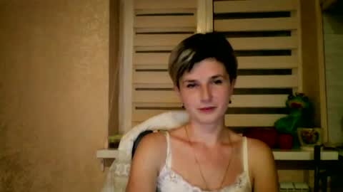 Snapshot of beautyksenia chatting on November 24, 2025, 9:03 pm BeautyKsenia online show from November 24, 2025, 9:03 pm