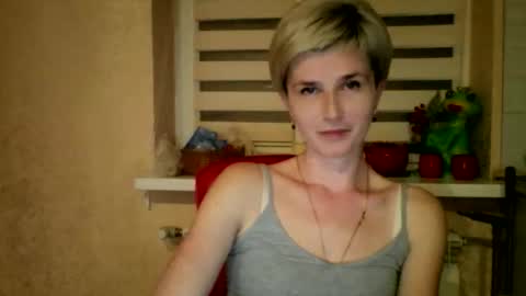 BeautyKsenia online show from April 7, 2026, 7:03 pm