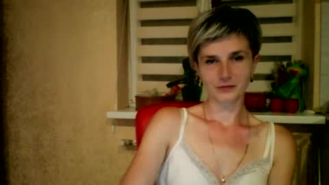 Snapshot of beautyksenia chatting on July 9, 2026, 7:07 pm BeautyKsenia online show from July 9, 2026, 7:07 pm