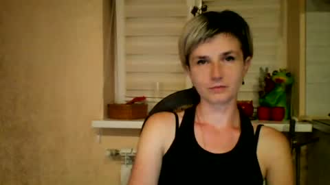 Snapshot of beautyksenia chatting on July 16, 2026, 7:20 pm BeautyKsenia online show from July 16, 2026, 7:20 pm