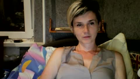 Snapshot of beautyksenia chatting on July 20, 2026, 7:27 pm BeautyKsenia online show from July 20, 2026, 7:27 pm