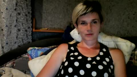 Snapshot of beautyksenia chatting on July 27, 2026, 7:43 pm BeautyKsenia online show from July 27, 2026, 7:43 pm