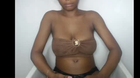 beautyslut1 online show from April 15, 2026, 9:04 pm