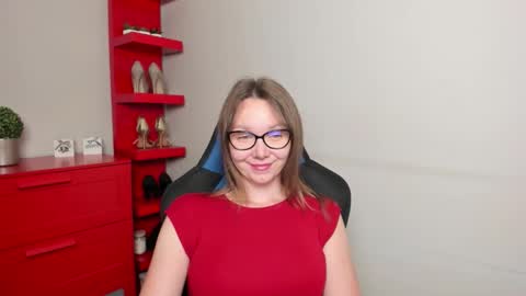 Zoe online show from September 11, 2025, 5:29 am