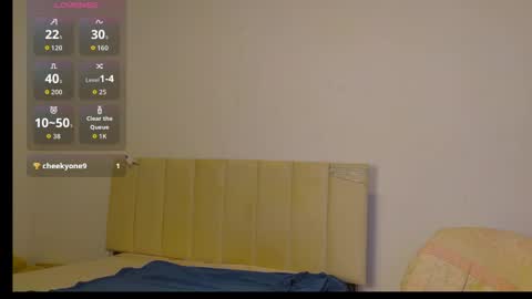 Jennifer online show from April 16, 2026, 9:37 pm