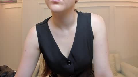 Am Becca online show from April 19, 2026, 12:04 pm