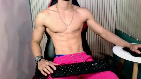 Snapshot of becker2_ chatting on January 5, 2026, 5:38 pm becker2_ online show from January 5, 2026, 5:38 pm