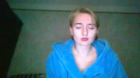 BeckiXJewelqw online show from April 19, 2026, 3:00 pm