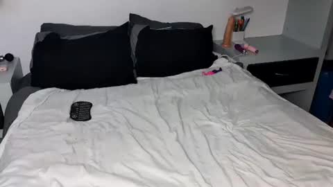 BECKY BOO  online show from February 25, 2025, 4:46 am