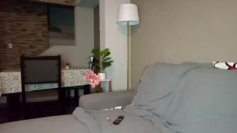 BECKY BOO  online show from May 31, 2026, 1:47 am