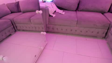 Victoria  online show from March 21, 2026, 10:53 am