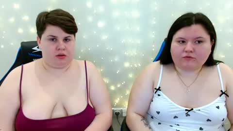 BeckyAndEllen online show from February 28, 2026, 11:11 am