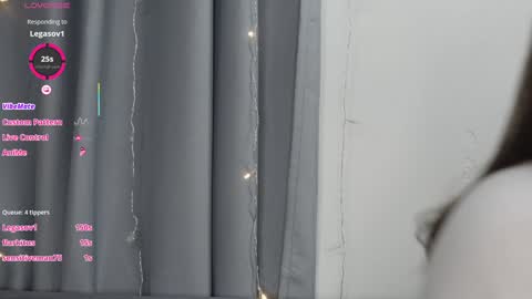 Snapshot of beckymartens chatting on November 15, 2025, 2:42 am BeckyMartens come join me on while im offline here online show from November 15, 2025, 2:42 am