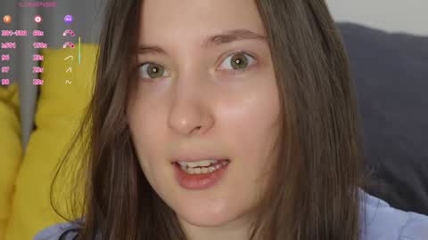 Snapshot of beckymartens chatting on December 3, 2025, 3:36 am BeckyMartens come join me on while im offline here online show from December 3, 2025, 3:36 am