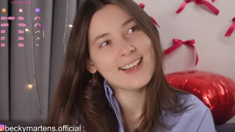 BeckyMartens come join me on    while im offline here  online show from February 13, 2026, 4:19 am