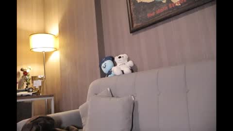 Snapshot of bee_thai chatting on February 16, 2026, 4:14 pm bee_thai online show from February 16, 2026, 4:14 pm