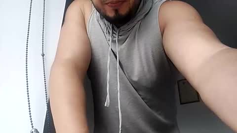Criss2fer online show from May 17, 2026, 2:57 pm