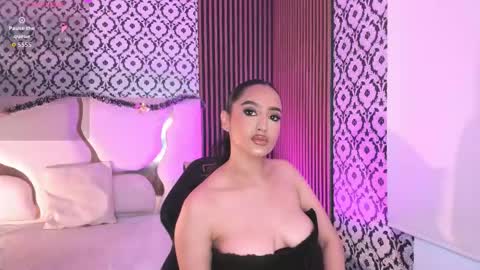 BELLA online show from November 28, 2025, 3:14 pm