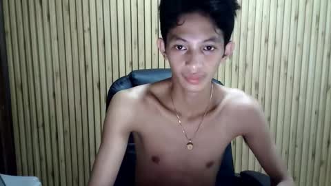 Snapshot of bejjs_08 chatting on December 1, 2025, 4:17 am brandonjames online show from December 1, 2025, 4:17 am