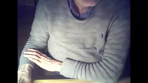 bekklove1 online show from February 3, 2025, 4:10 pm