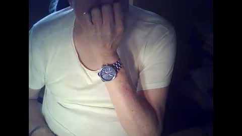 bekklove1 online show from March 13, 2026, 1:40 pm