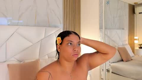 Snapshot of belacampbell chatting on June 2, 2026, 5:53 am Bela online show from June 2, 2026, 5:53 am