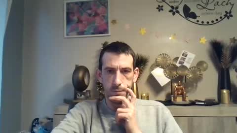 Snapshot of belgianboy33 chatting on December 5, 2024, 8:00 am Dreamcock online show from December 5, 2024, 8:00 am