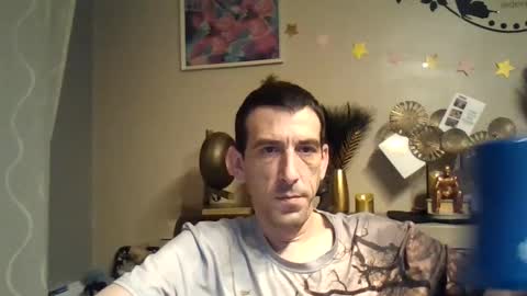 Snapshot of belgianboy33 chatting on December 10, 2024, 2:27 am Dreamcock online show from December 10, 2024, 2:27 am
