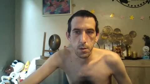 Snapshot of belgianboy33 chatting on September 26, 2025, 7:56 am Dreamcock online show from September 26, 2025, 7:56 am