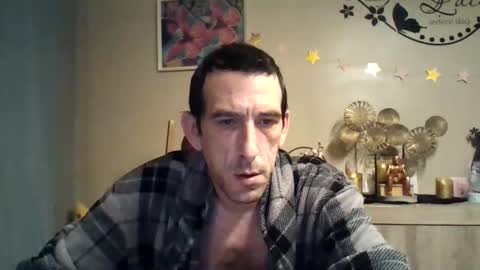 Snapshot of belgianboy33 chatting on October 24, 2025, 4:53 am Dreamcock online show from October 24, 2025, 4:53 am